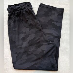 LULULEMON | stretch high rise 23” crop pants size 4